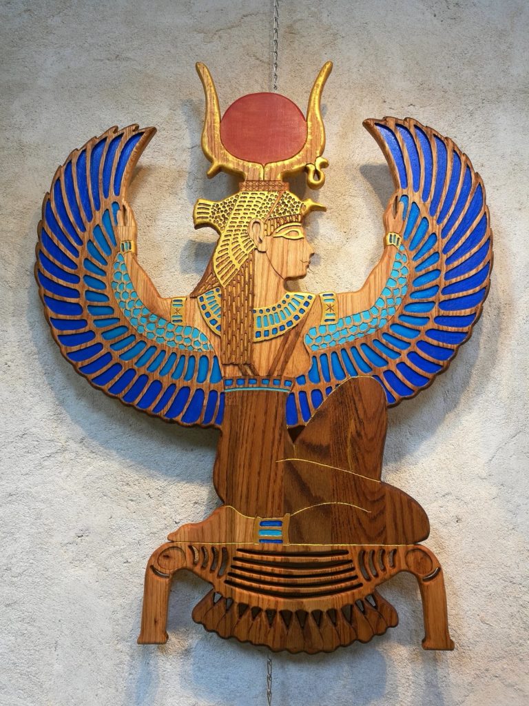 Isis-Déesse de la magie Isis-Déesse de la magie